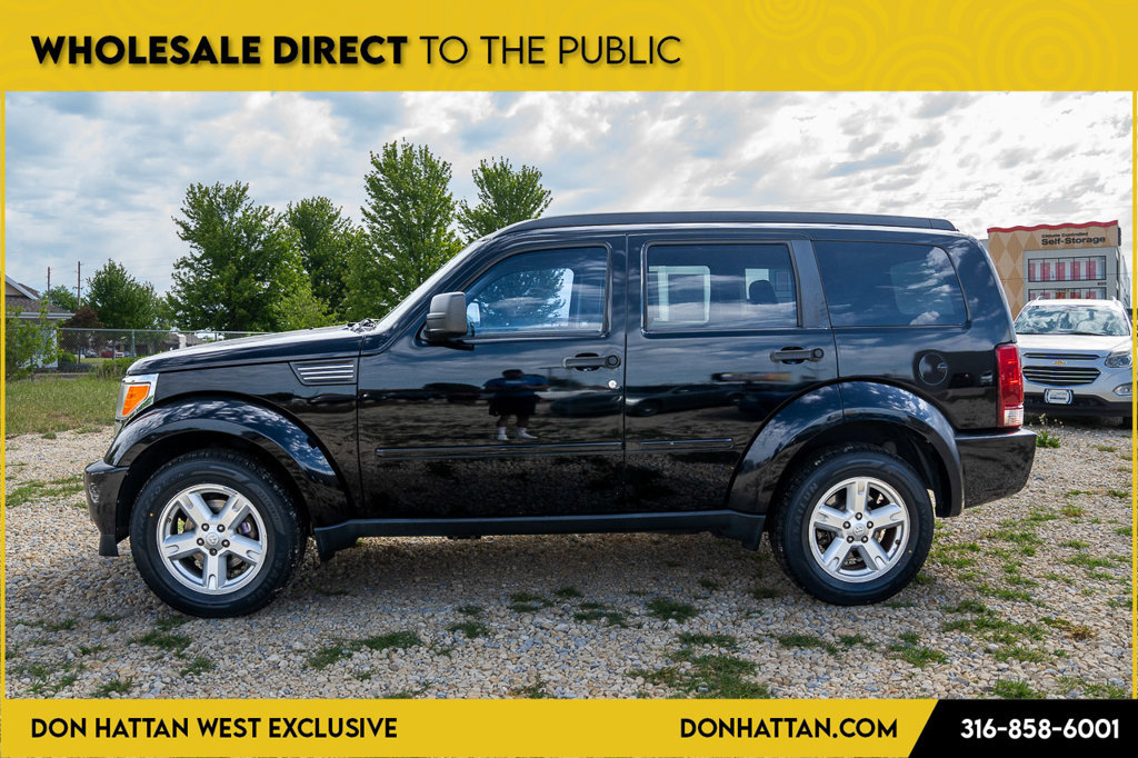 Used 2007 Dodge Nitro SXT RWD image 2
