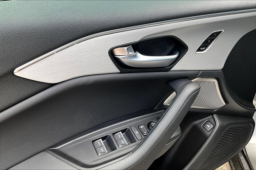 Used 2025 Acura TLX w/ Technology Package FWD image 16