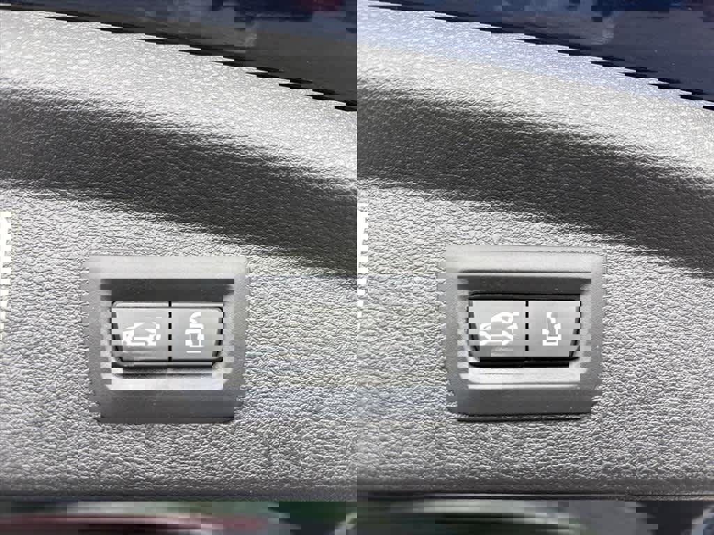 Used 2018 BMW X2 xDrive28i image 30