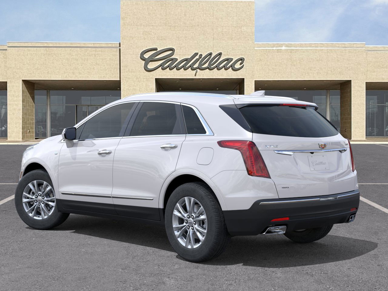 New 2026 Cadillac XT5 Luxury image 3