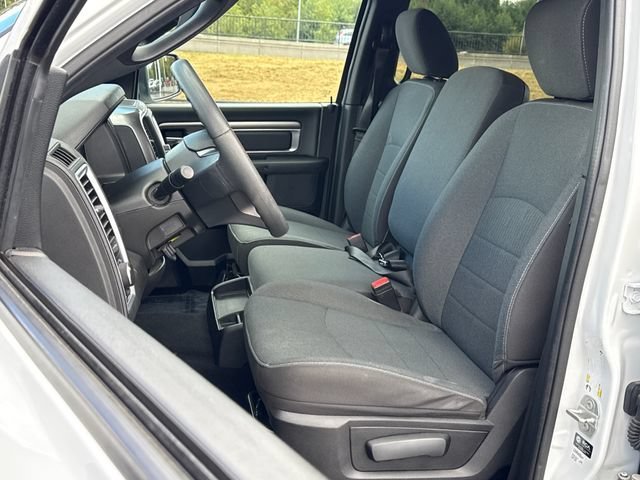 Used 2024 RAM 1500 Warlock AWD/4WD image 14
