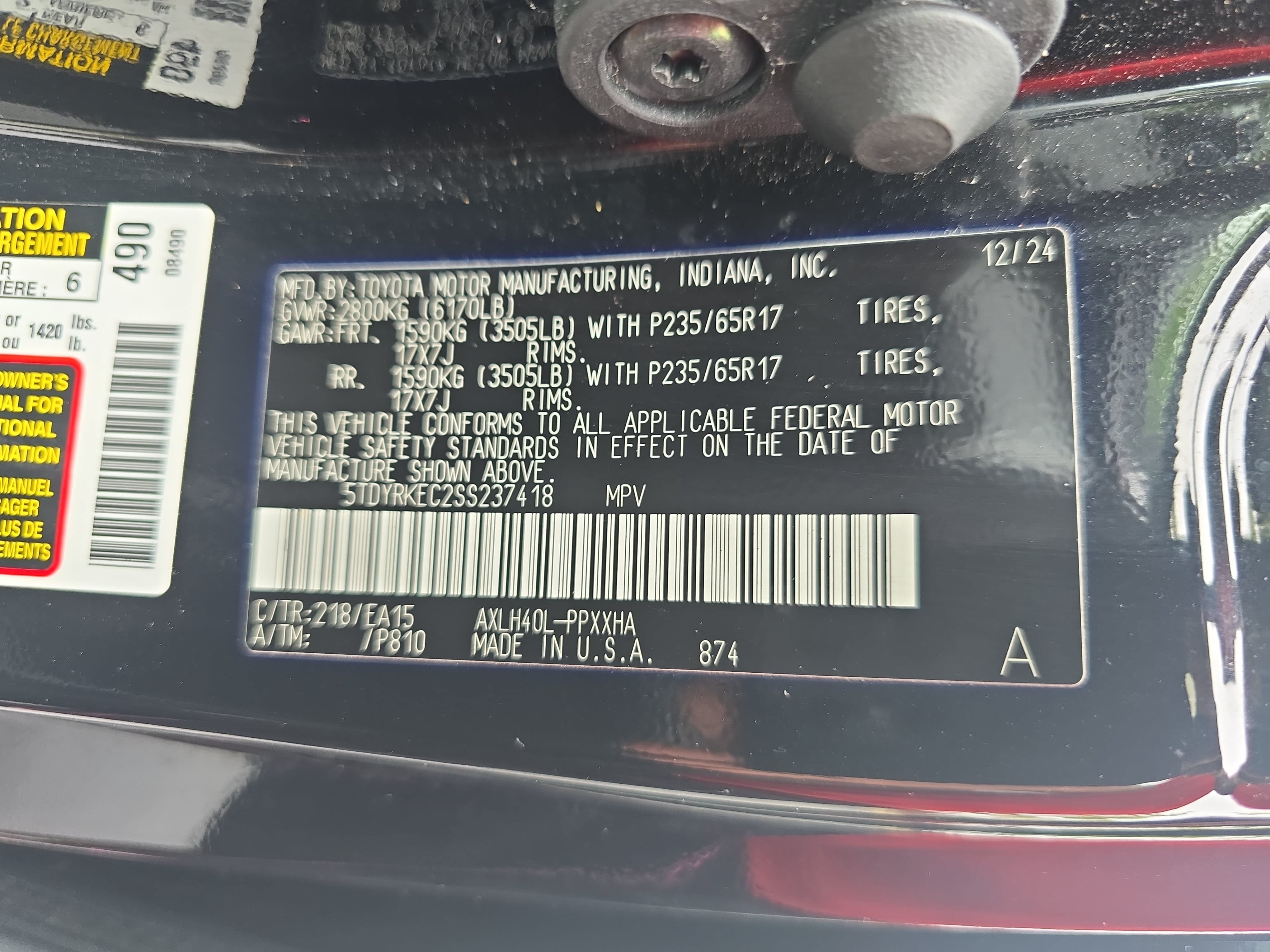 Used 2025 Toyota Sienna XLE FWD image 36