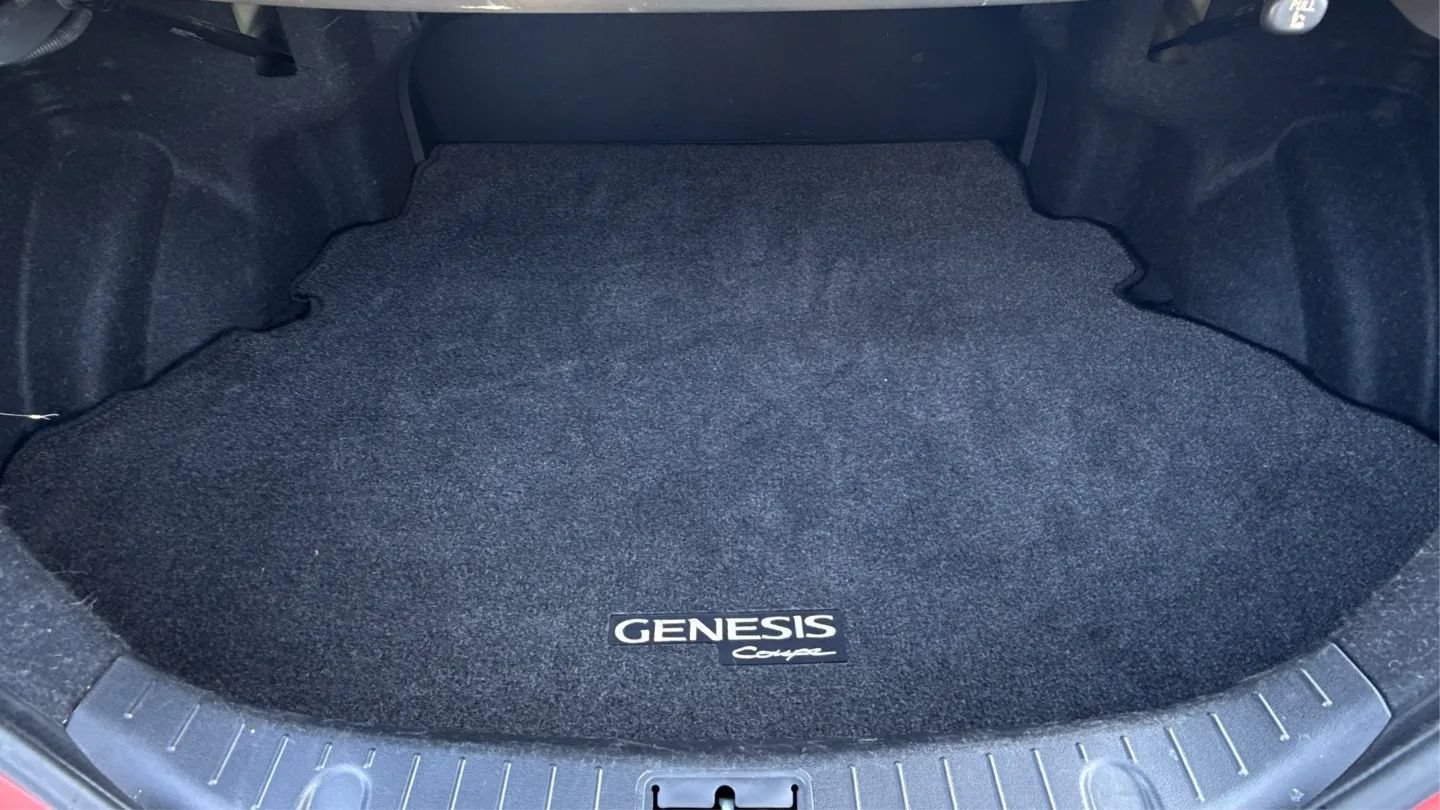 Used 2013 Hyundai Genesis 3.8 RWD image 42