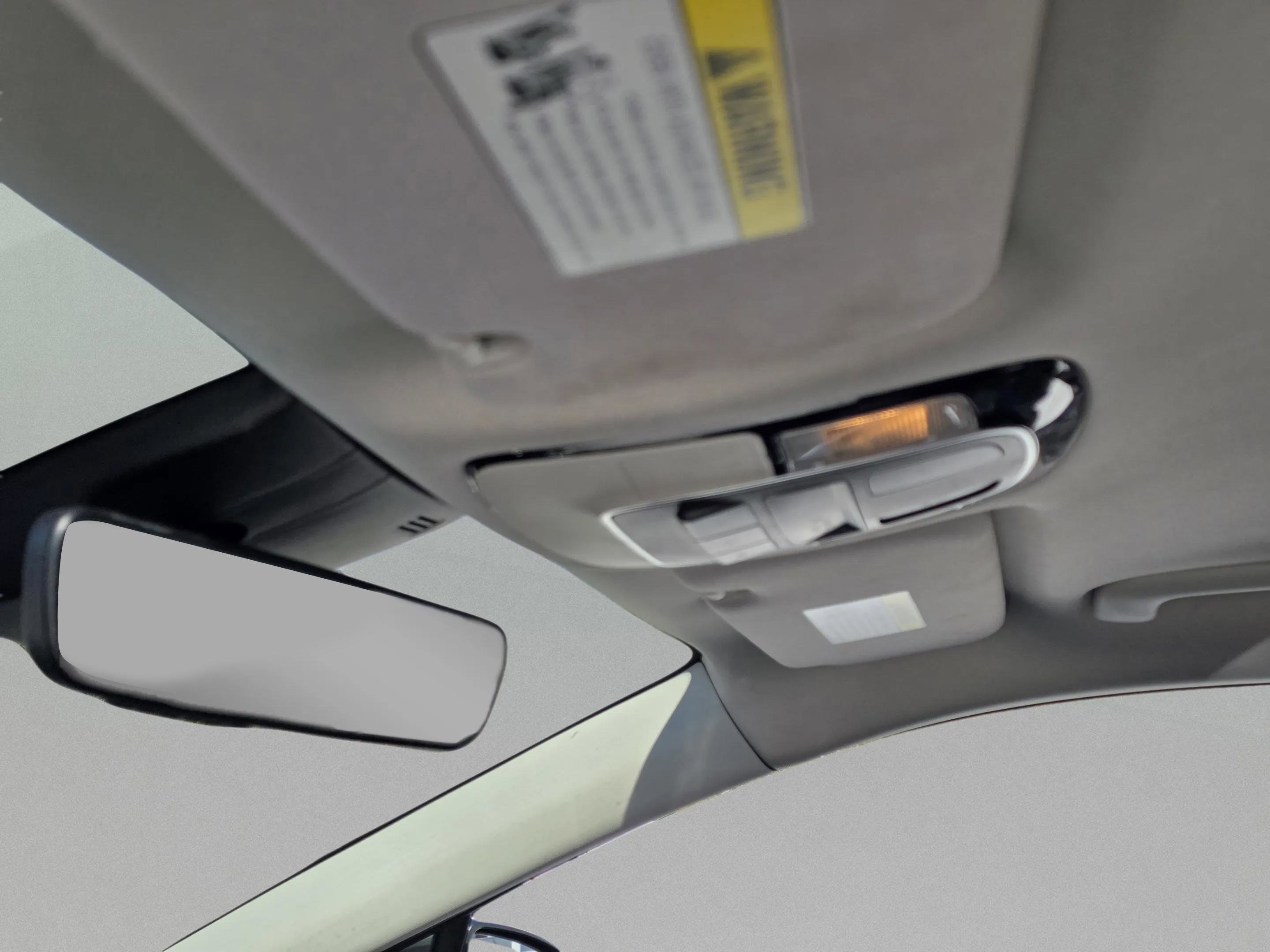 Used 2020 Hyundai Sonata SEL w/ Premium Package image 17