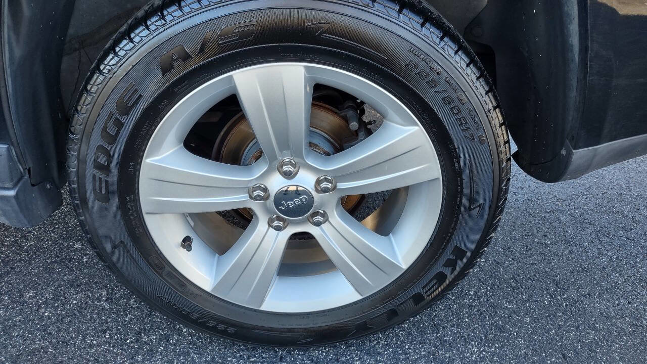 Used 2016 Jeep Compass Sport w/ Power Value Group image 35