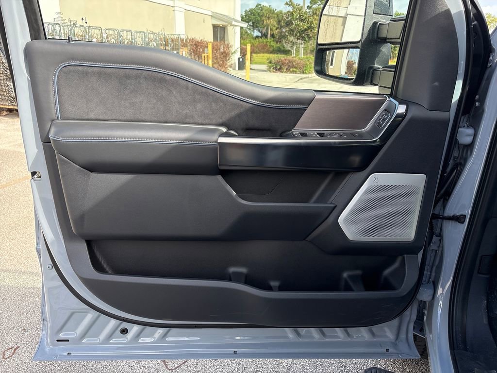 New 2026 Ford F350 Platinum image 28