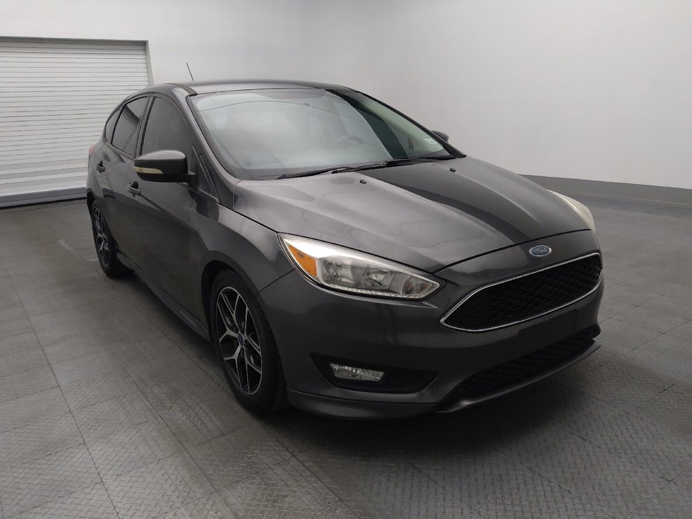 Used 2016 Ford Focus SE w/ SE Sport Package image 13