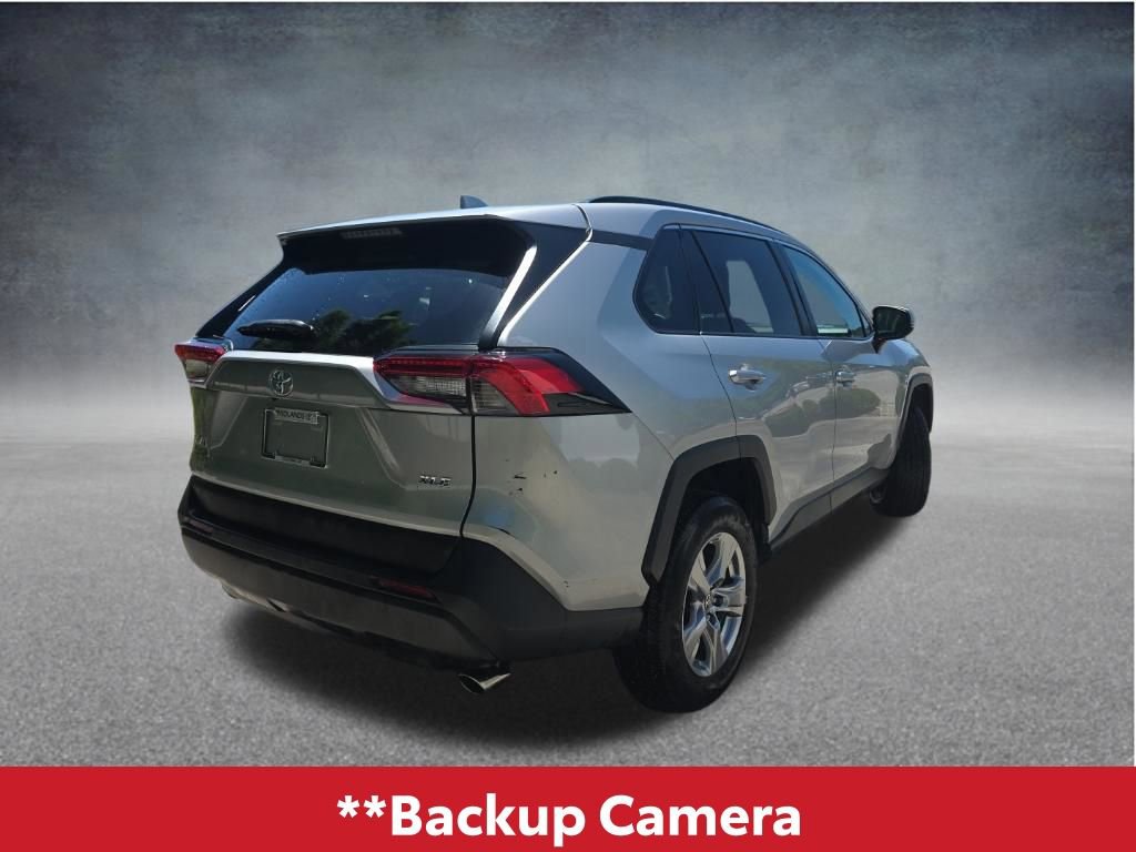 Used 2024 Toyota RAV4 XLE FWD image 4