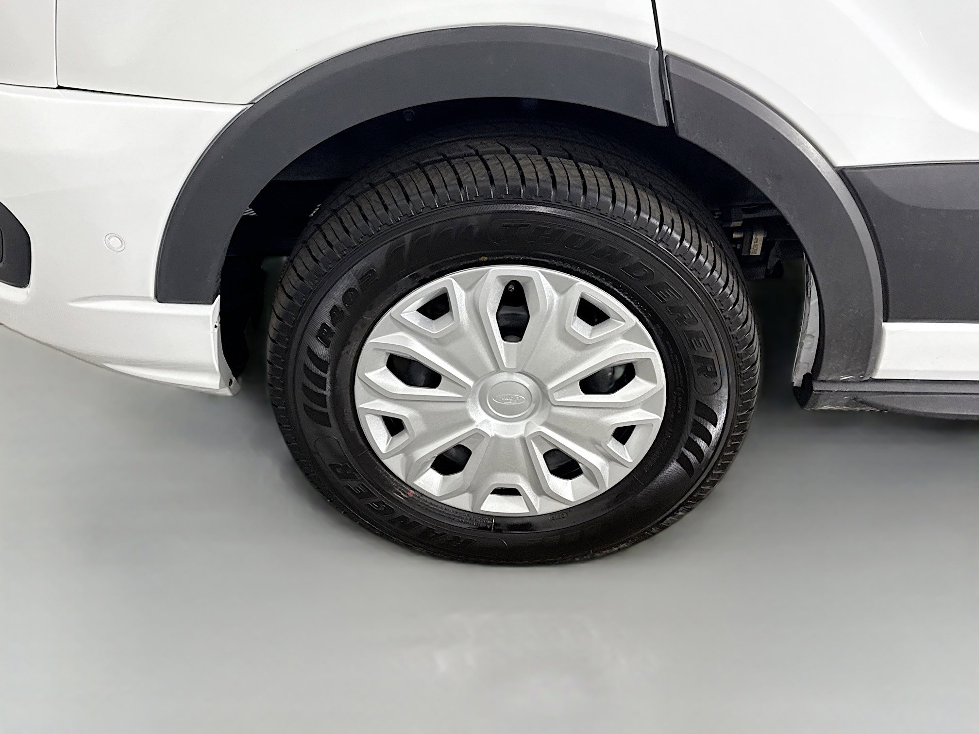 Used 2023 Ford Transit 350 XLT image 34