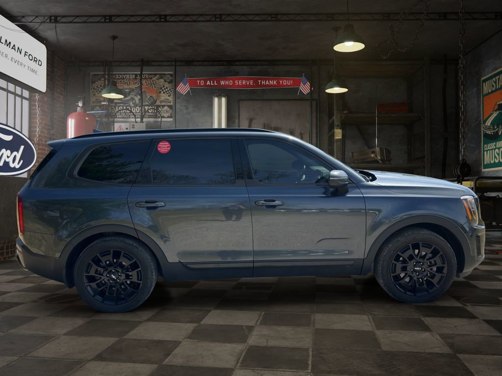 Used 2022 Kia Telluride EX w/ EX Premium Package image 7