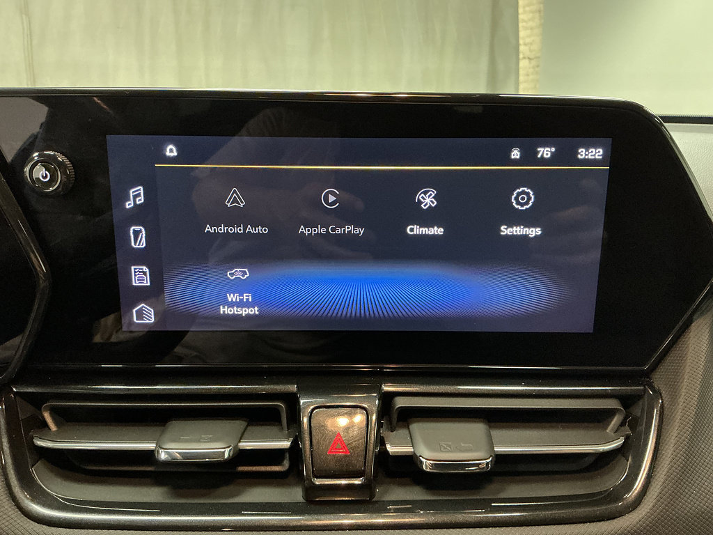 Used 2025 Chevrolet TrailBlazer RS w/ Convenience Package FWD image 14
