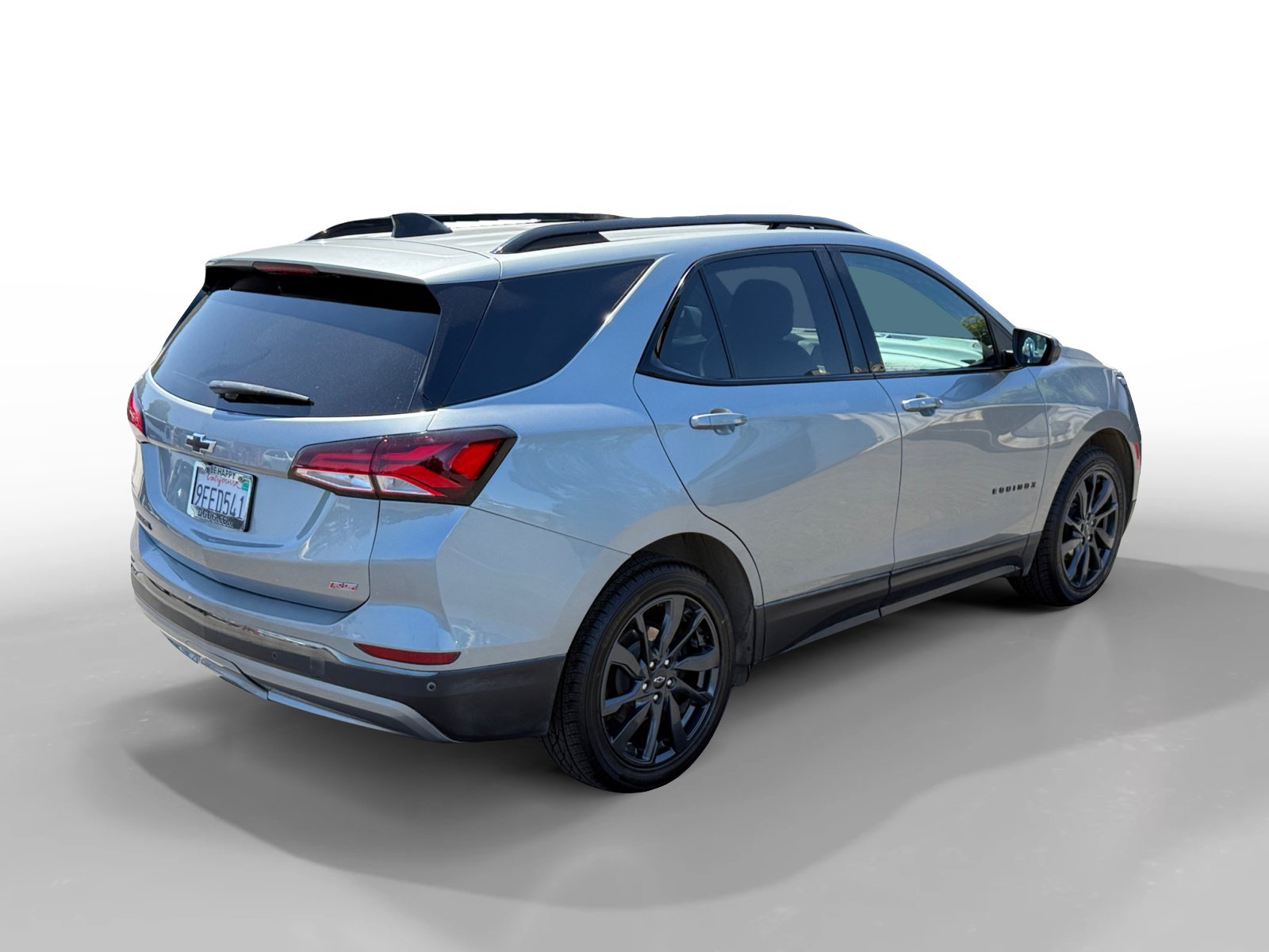 Used 2023 Chevrolet Equinox RS FWD image 5
