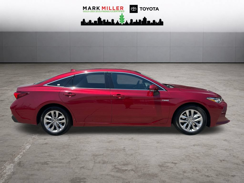 Certified 2021 Toyota Avalon XLE FWD image 6