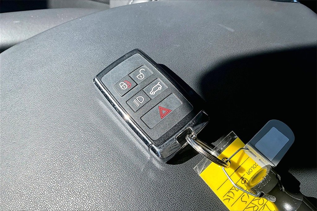 Used 2021 Land Rover Range Rover P525 Westminster Edition image 10