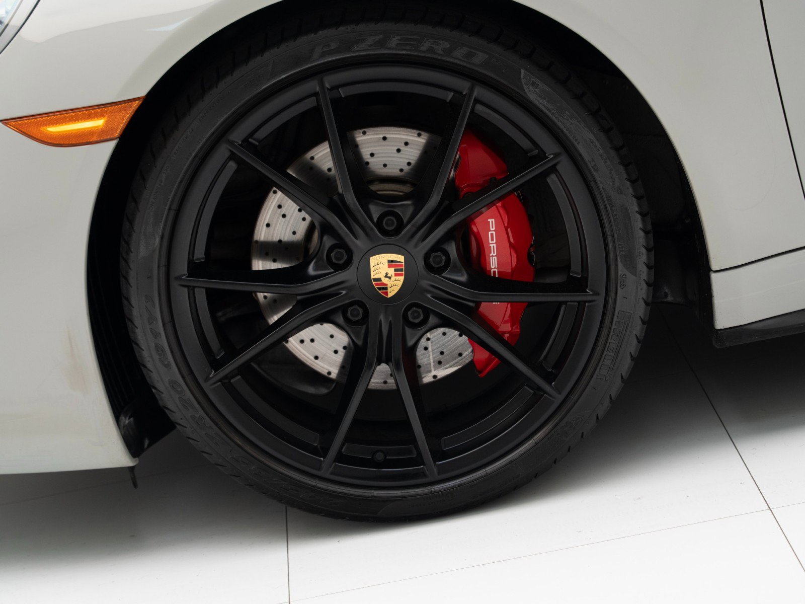Certified 2018 Porsche 911 Targa 4S AWD/4WD image 12