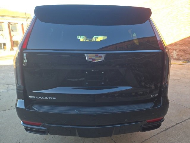 Used 2022 Cadillac Escalade ESV Sport Platinum w/ Heavy-Duty Trailer Package image 6