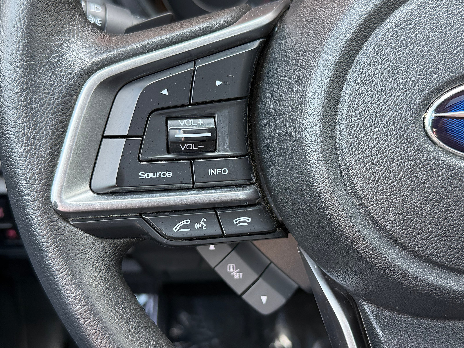 Used 2018 Subaru Impreza 2.0i Premium AWD/4WD image 22