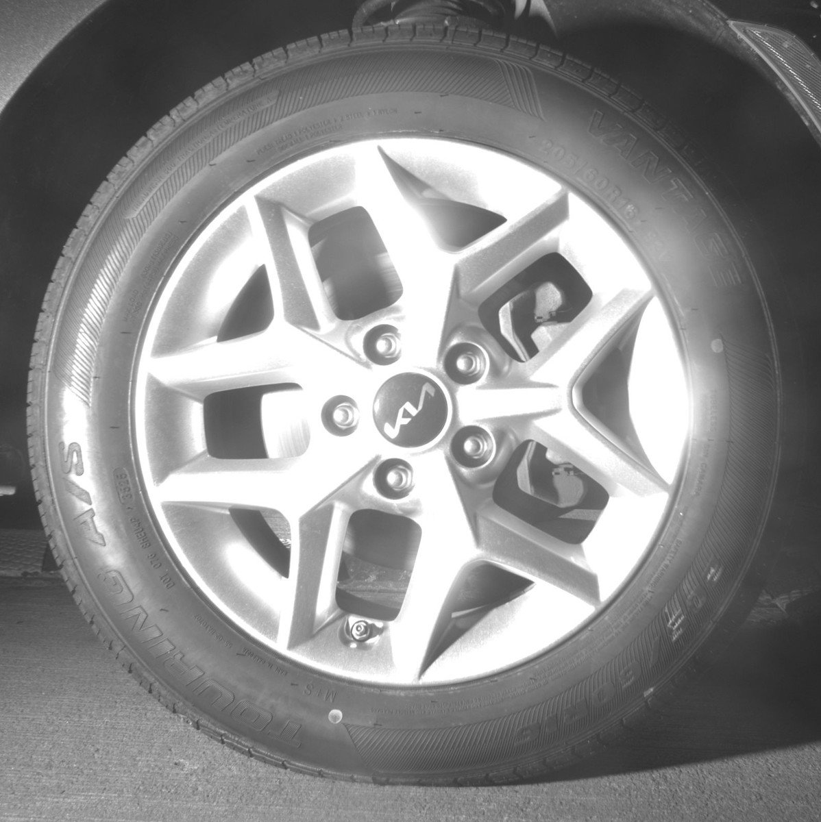 Used 2025 Kia Soul LX w/ LX Technology Package image 13