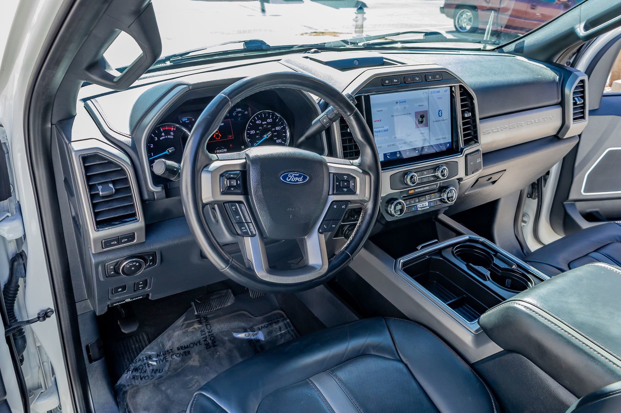 Used 2022 Ford F350 Platinum w/ FX4 Off-Road Package image 13