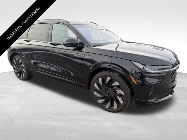 Certified 2024 Lincoln Nautilus Reserve w/ Equipment Group 202A image 10