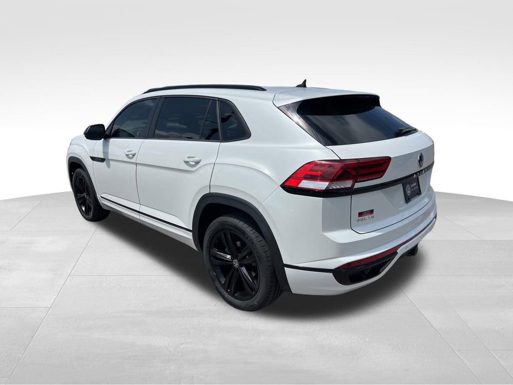 Certified 2023 Volkswagen Atlas Cross Sport SEL R-Line AWD/4WD image 5