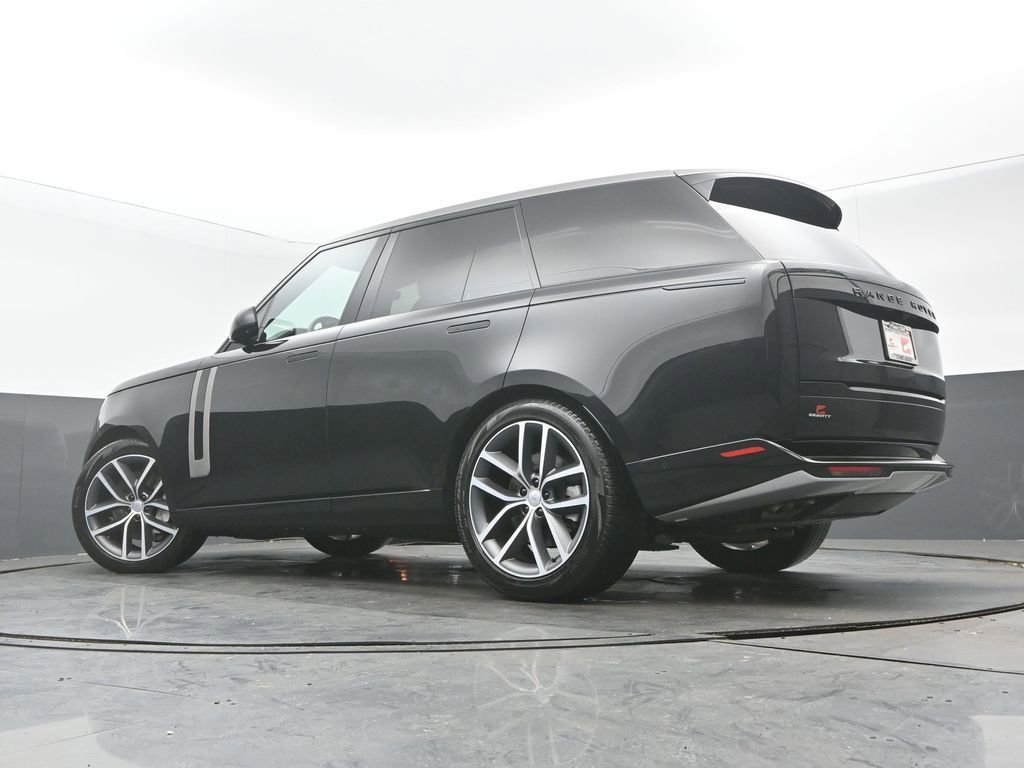 Used 2024 Land Rover Range Rover SE image 31