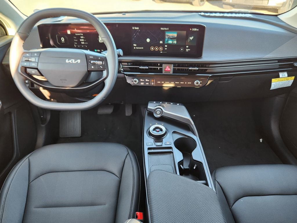 New 2025 Kia EV6 Wind image 12