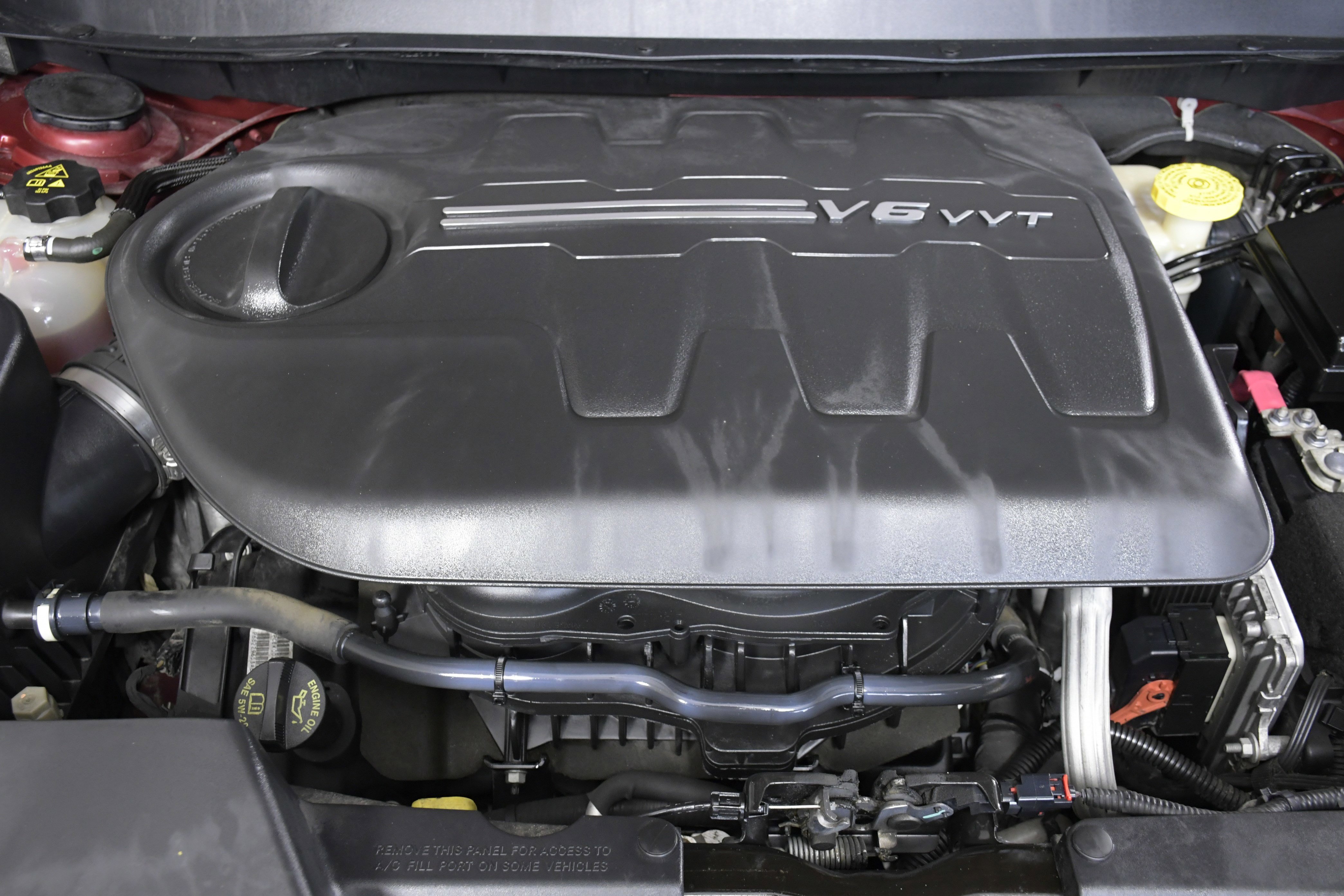 Used 2016 Jeep Cherokee Trailhawk w/ Comfort/Convenience Group image 38