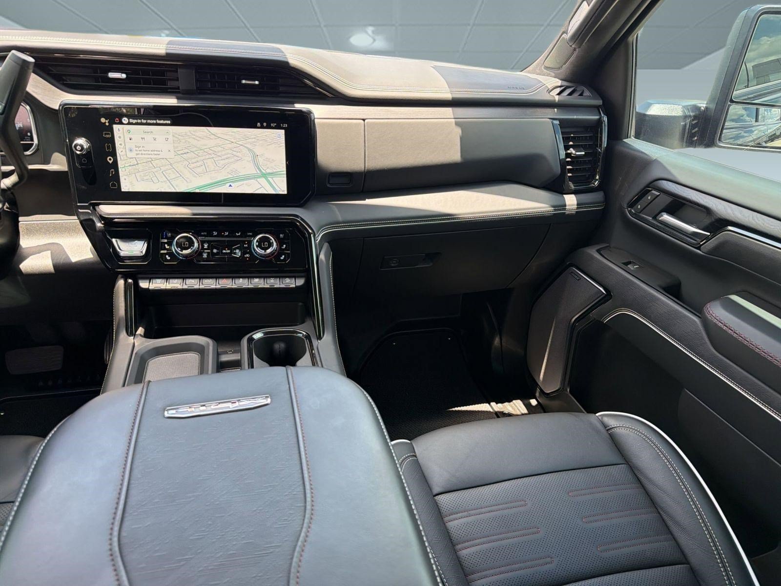 Used 2025 GMC Sierra 2500 AT4X AWD/4WD image 29