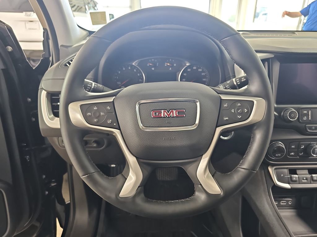 Used 2024 GMC Terrain SLT w/ Tech Package AWD/4WD image 23