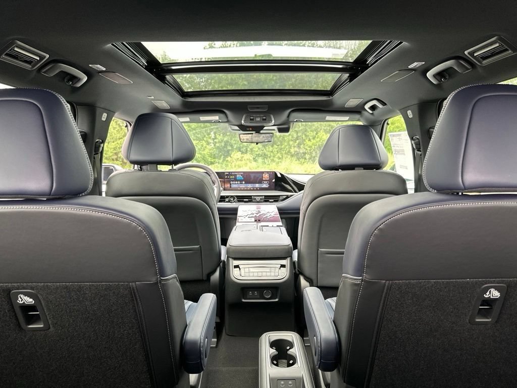 New 2027 INFINITI QX80 Sensory w/ Sport Exterior Package AWD/4WD image 27