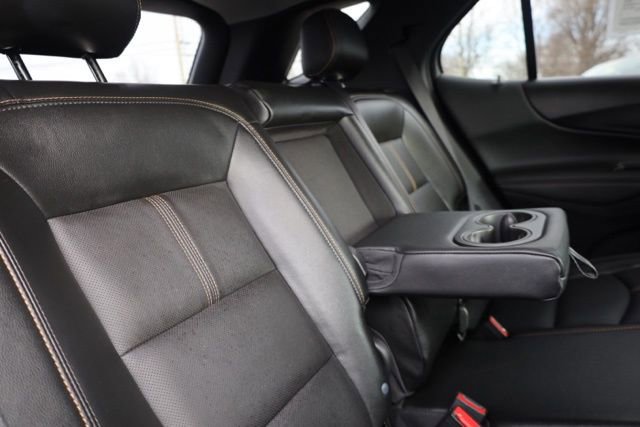 Used 2023 Chevrolet Equinox Premier image 33