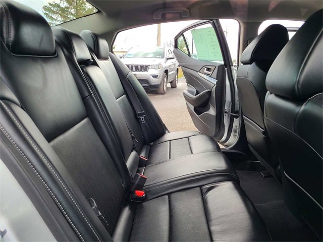 Used 2023 Nissan Maxima SV w/ Floor Mat Group image 22