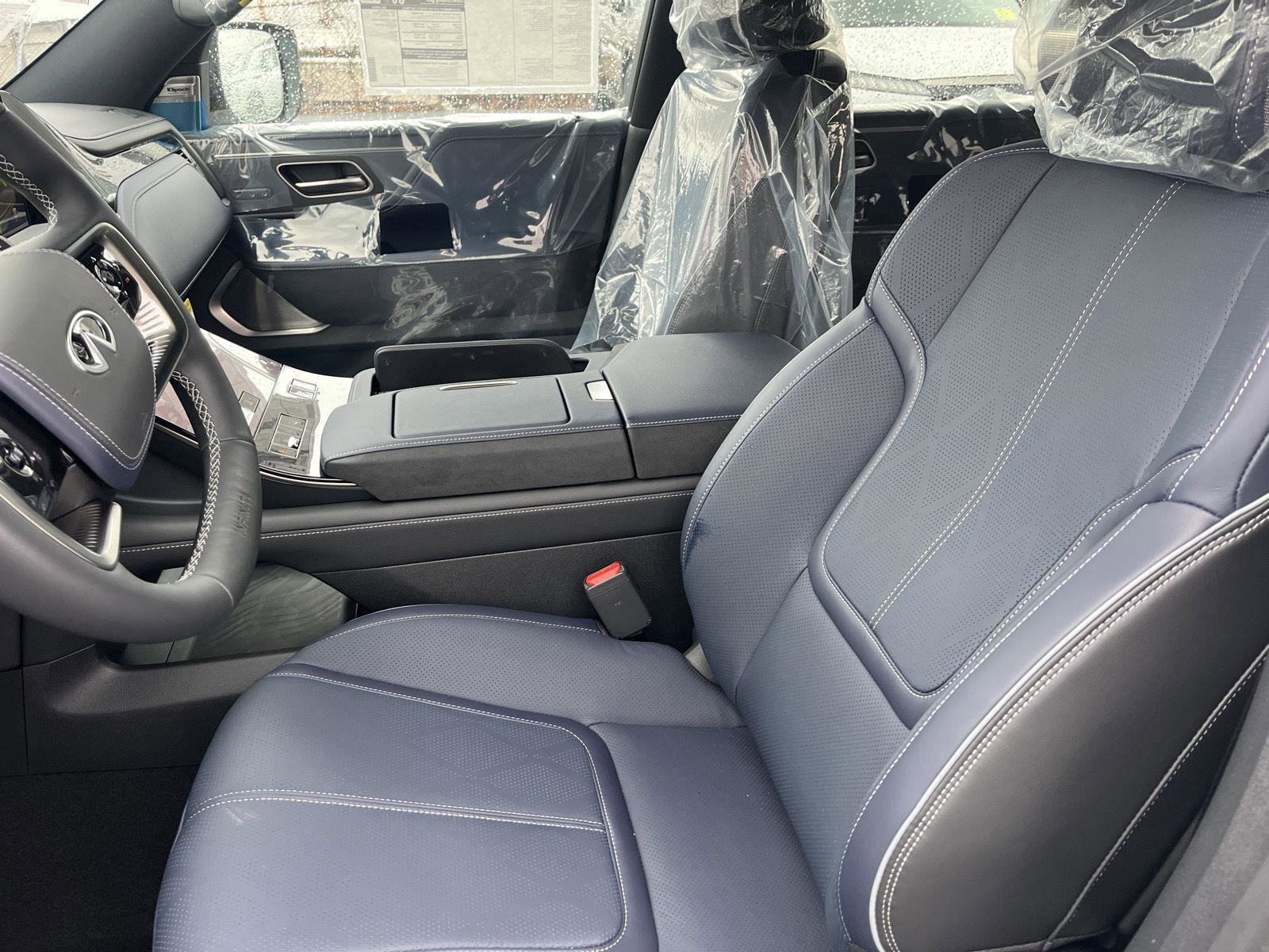 New 2026 INFINITI QX80 4WD w/ Sport Exterior Package image 9