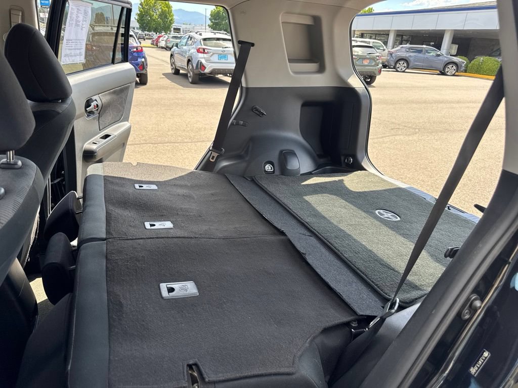 Used 2014 Scion xB FWD image 15