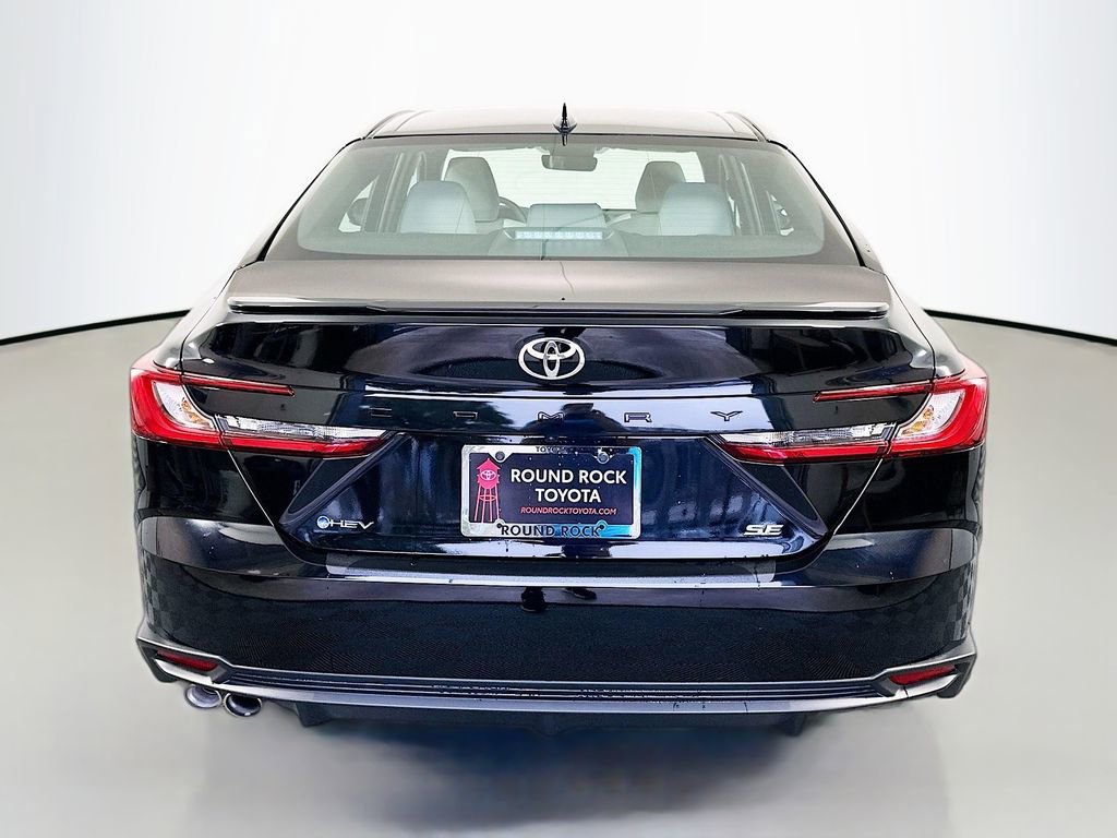 Certified 2025 Toyota Camry SE image 6