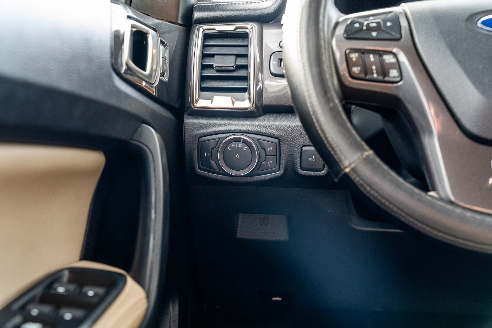Certified 2019 Ford Ranger Lariat w/ Equipment Group 501A Mid RWD image 28