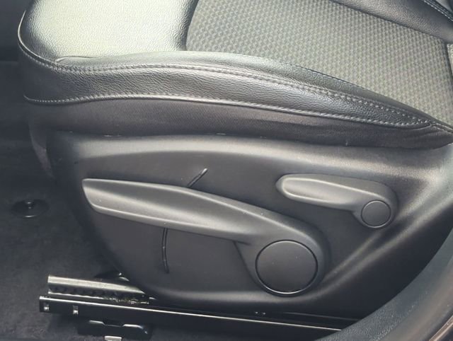 Used 2024 Jeep Compass Latitude image 27