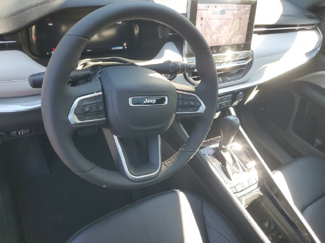 New 2026 Jeep Compass Limited w/ Sun, Sound & Navigation Group AWD/4WD image 18