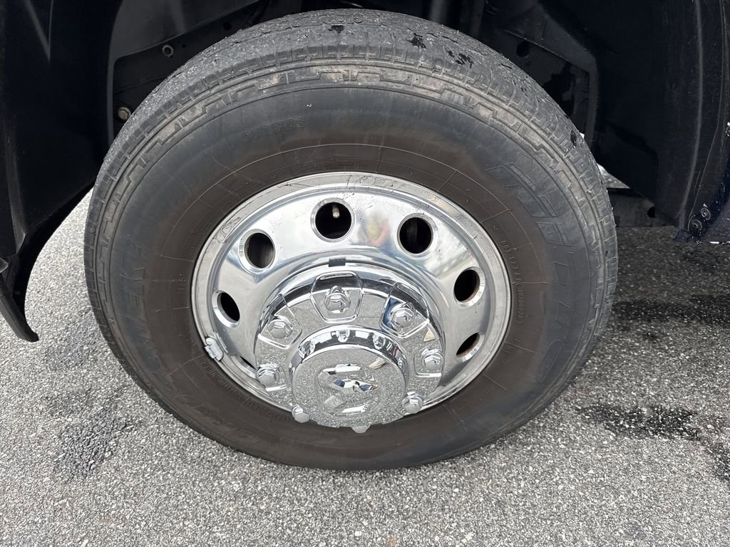 Used 2023 RAM 3500 Laramie AWD/4WD image 11