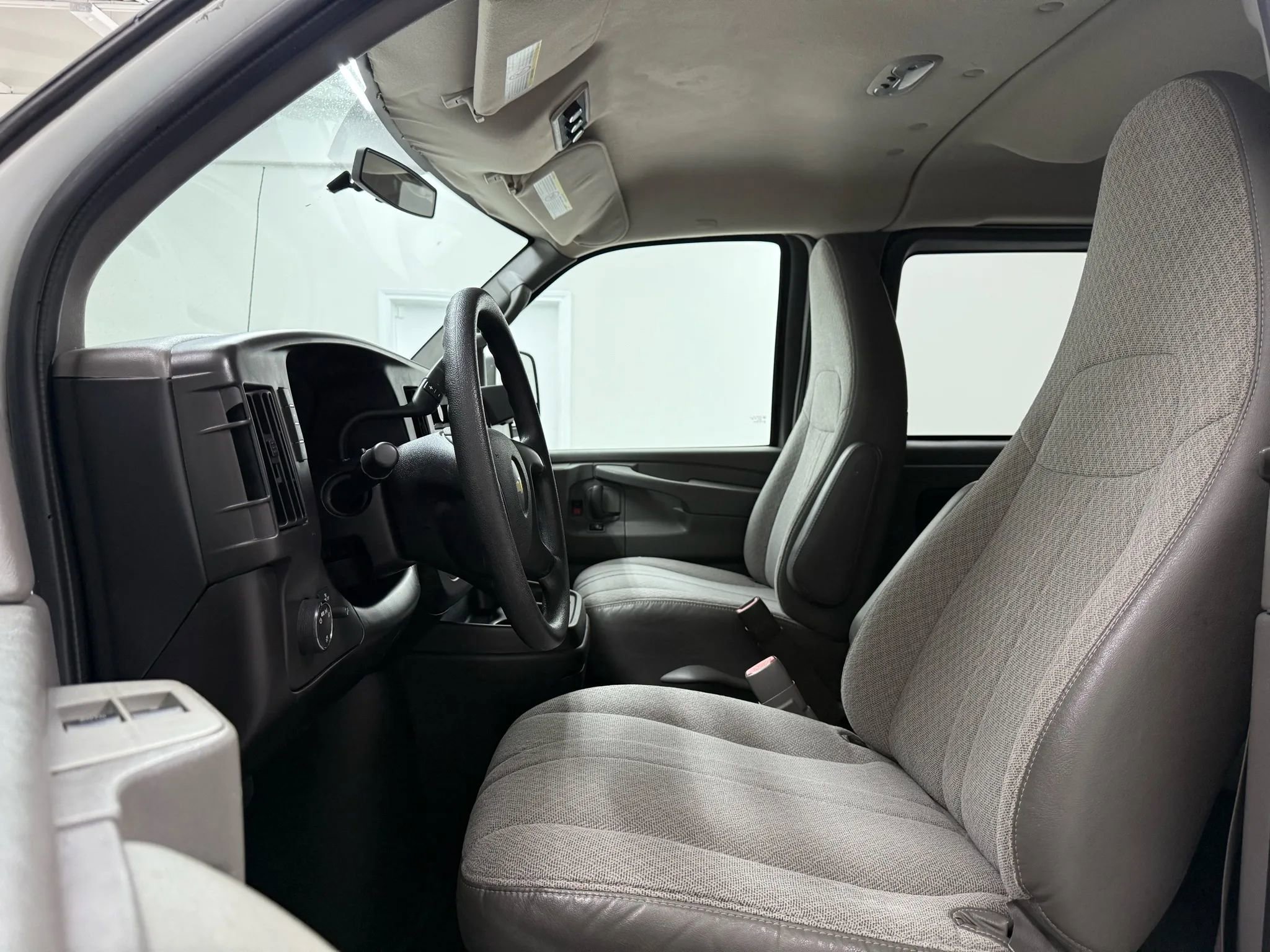 Used 2012 Chevrolet Express 3500 LT w/ LT Preferred Equipment Group image 12