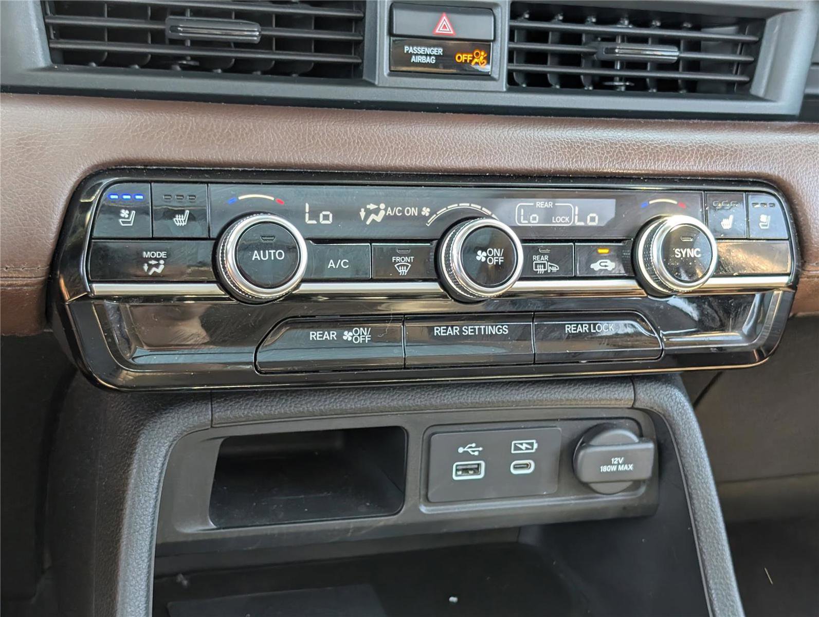 Used 2023 Honda Pilot Elite image 31