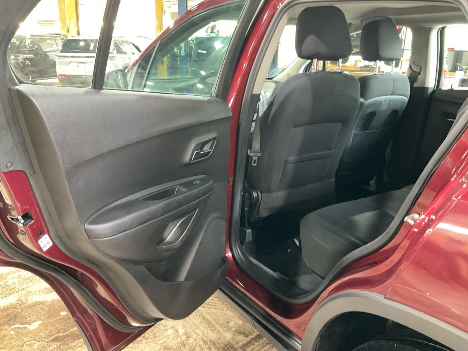 Used 2016 Chevrolet Trax LS w/ LPO, Cargo Package AWD/4WD image 30