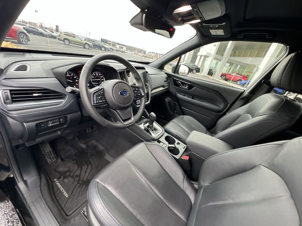 Used 2025 Subaru Forester Limited image 10