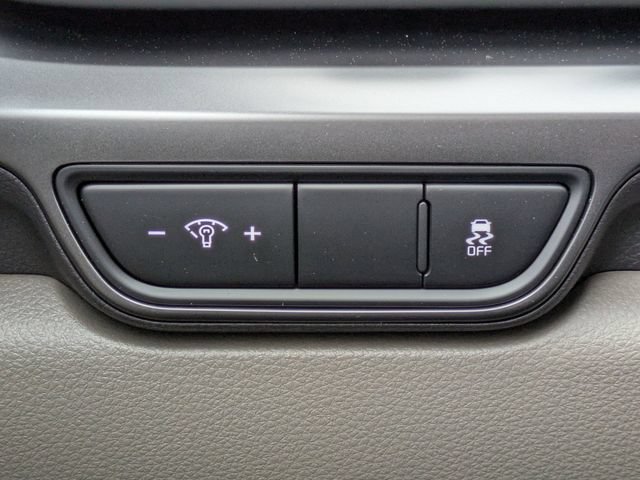 New 2026 Kia Carnival FWD image 30