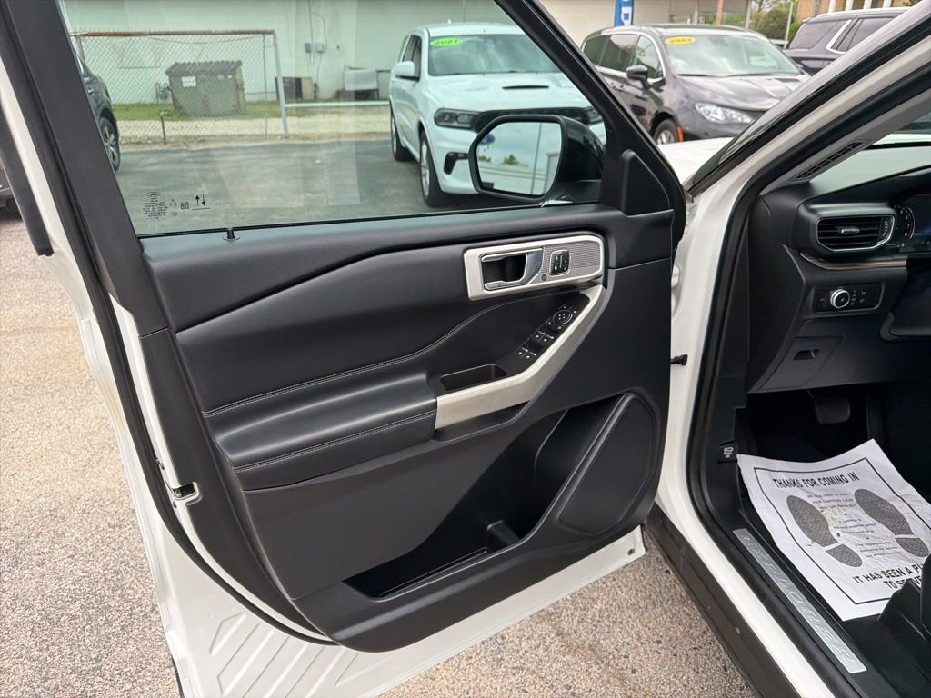 Used 2020 Ford Explorer Limited image 20