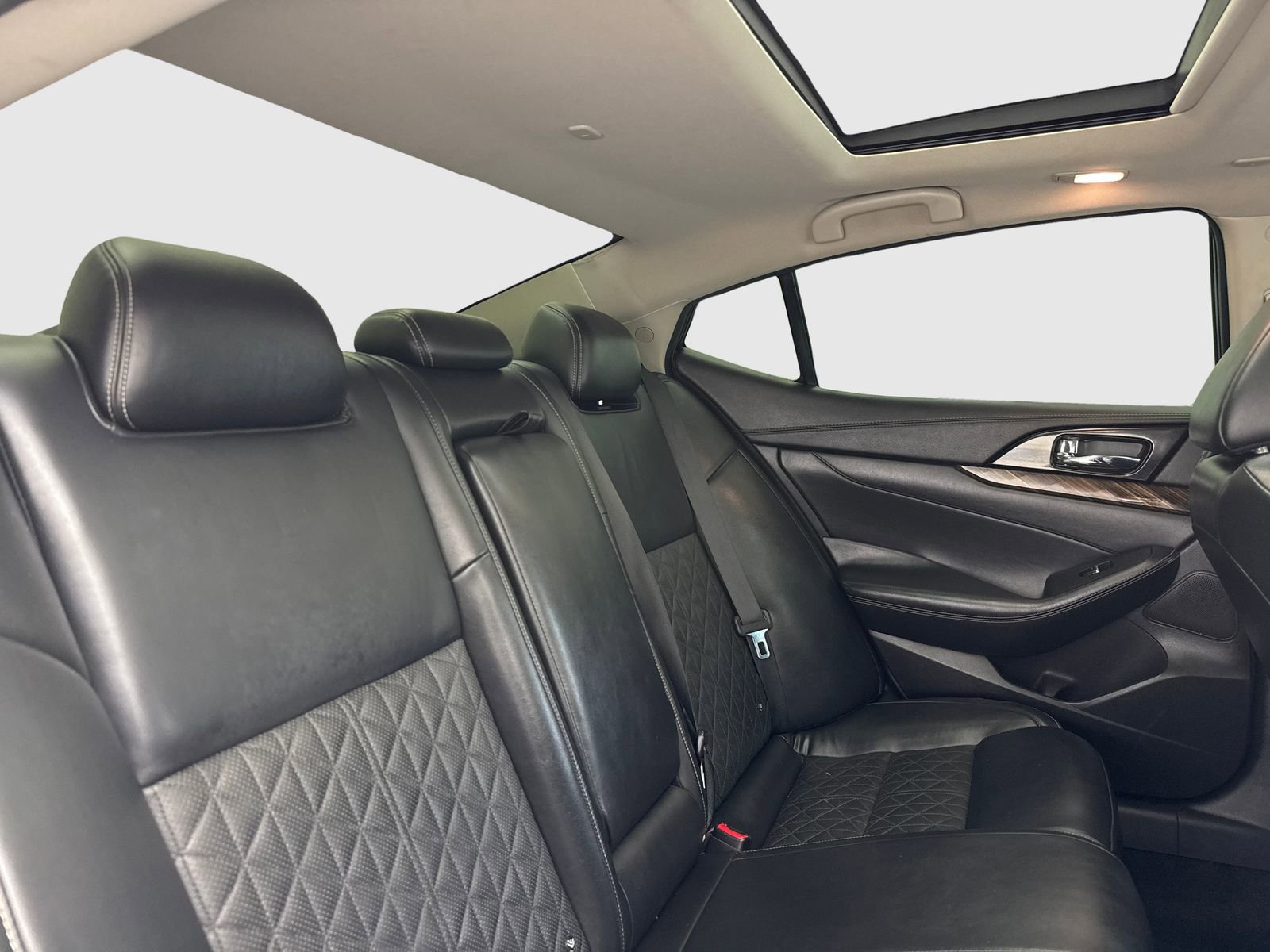 Used 2017 Nissan Maxima Platinum image 43