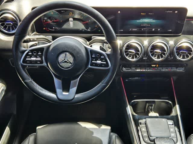 Used 2021 Mercedes-Benz GLB 250 image 14