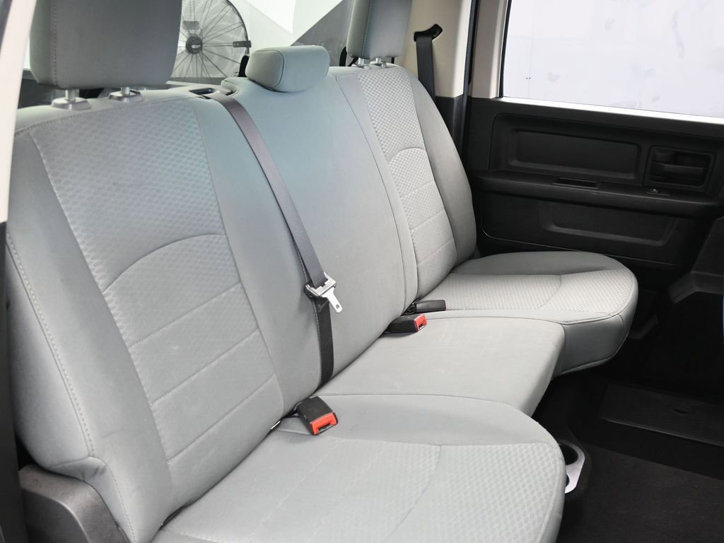 Used 2018 RAM 1500 Express image 38