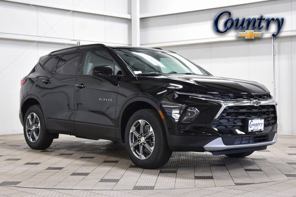 New 2026 Chevrolet Blazer LT w/ Convenience Package